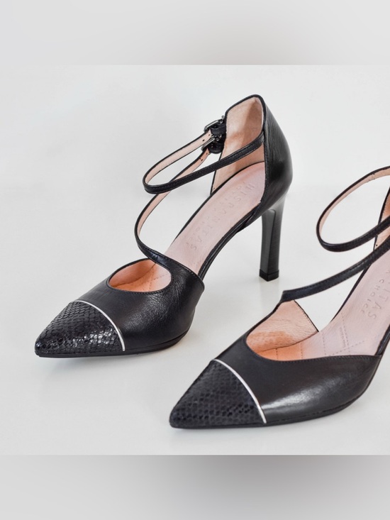 Shoes - HISPANITAS| black leather two strap heels | size 42